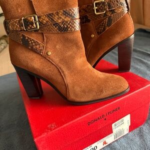 DONALD J PLINER OILY SUEDE PYTHON PRINT ANKLE BOOTIES, 9, NEW